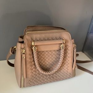 Crossbody bag